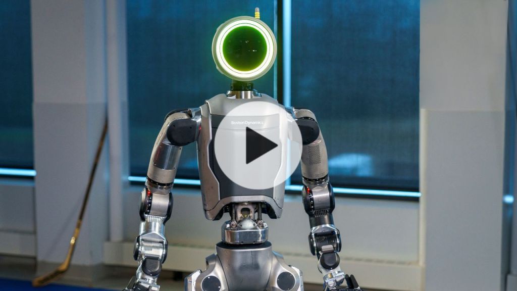 TechCrunch Minute: ボストン・ダイナミクスから初公開された新しいアトラス・ロボットは専門家を驚嘆させる